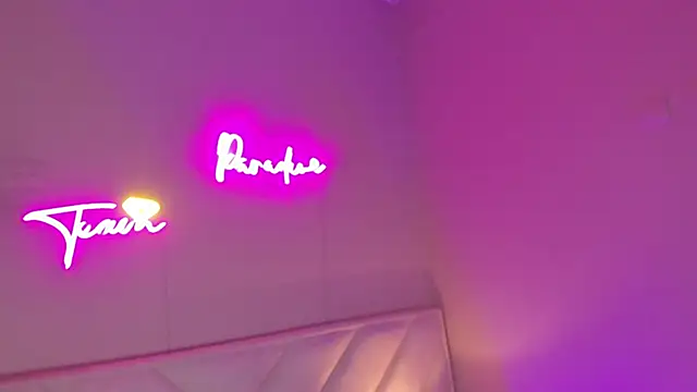 Snapshot of _wendy_x chatting on October 16, 2025, 11:33 am wendy x online show from October 16, 2025, 11:33 am