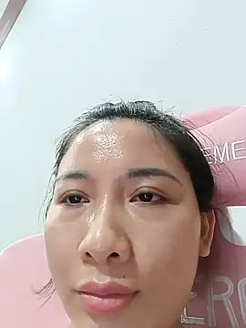 MinhChauXXX19 online show from July 22, 2026, 2:31 pm