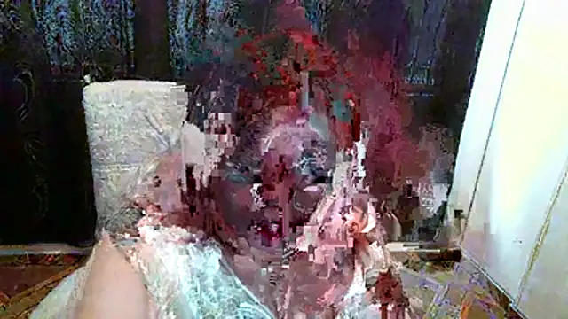  ari gato  online show from November 19, 2025, 3:12 pm