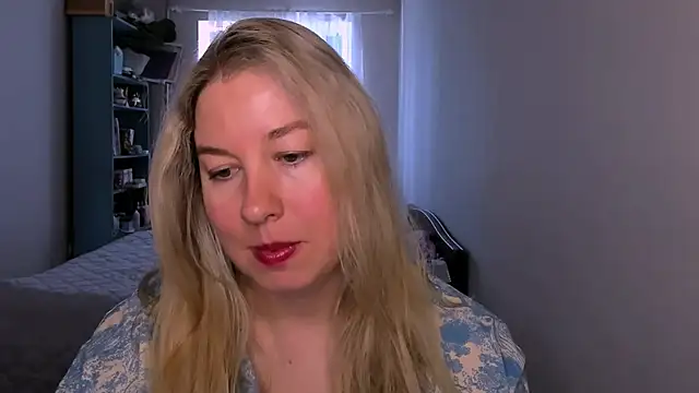 NancySanders online show from May 18, 2026, 6:41 am