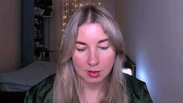 NancySanders online show from May 22, 2026, 6:35 pm