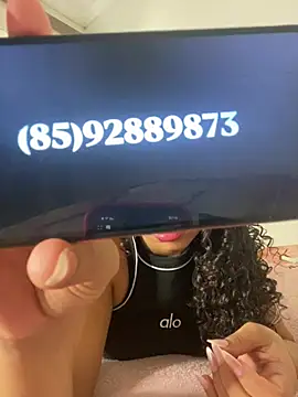 Snapshot of jhennyfer chatting on March 4, 2026, 4:18 am jhennyfer online show from March 4, 2026, 4:18 am