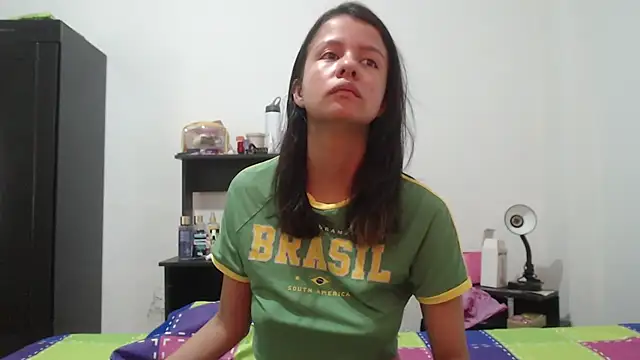 Snapshot of nathaly_jones_ chatting on July 9, 2026, 1:15 pm nathaly jones online show from July 9, 2026, 1:15 pm