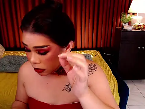 Snapshot of TransAlena95 chatting on November 2, 2025, 2:52 pm TransAlena95 online show from November 2, 2025, 2:52 pm