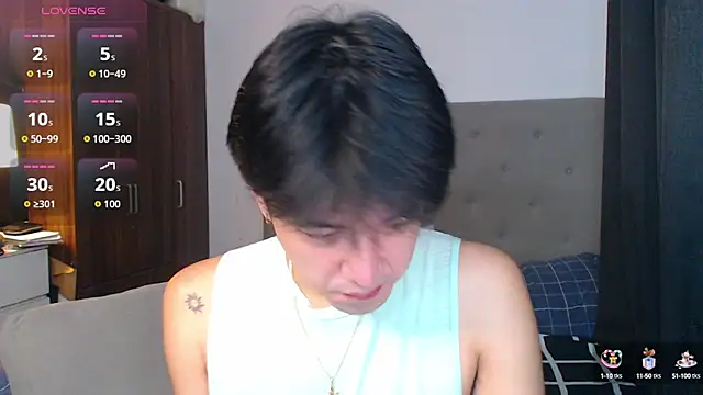 Snapshot of Addictiveboi chatting on September 30, 2025, 2:49 am Addictiveboi online show from September 30, 2025, 2:49 am