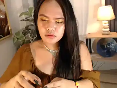 Snapshot of yourmochaloca69 chatting on October 23, 2025, 5:44 pm yourmochaloca69 online show from October 23, 2025, 5:44 pm