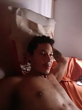 RuiMaddoox online show from November 13, 2025, 3:55 pm