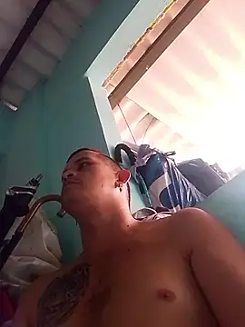 Snapshot of Kars1721 chatting on February 16, 2026, 2:24 pm Kars1721 online show from February 16, 2026, 2:24 pm