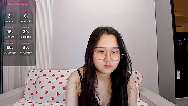 Snapshot of yoon_shin chatting on November 15, 2025, 4:32 am yoon shin online show from November 15, 2025, 4:32 am