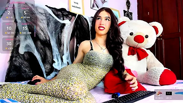 ashley moss online show from October 22, 2025, 5:34 pm