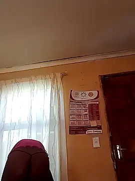 Pretty miss devilxxx35 online show from September 20, 2025, 12:28 pm