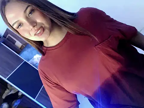 Snapshot of Sweet_angelinax chatting on October 13, 2025, 5:18 am Sweet angelinax online show from October 13, 2025, 5:18 am