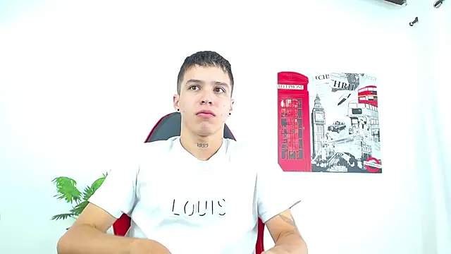 Snapshot of Cumandres18 chatting on September 25, 2025, 2:10 pm Cumandres18 online show from September 25, 2025, 2:10 pm