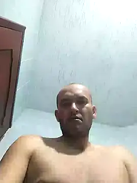 Snapshot of Josephfas chatting on November 2, 2025, 9:39 pm Josephfas online show from November 2, 2025, 9:39 pm