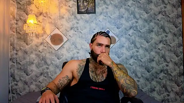 Apolo rousse1 online show from December 17, 2025, 9:21 pm