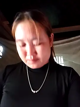 Snapshot of tthun1 chatting on April 5, 2026, 1:03 am tthun1 online show from April 5, 2026, 1:03 am