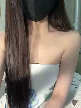 Dior baby online show from November 4, 2025, 1:38 am