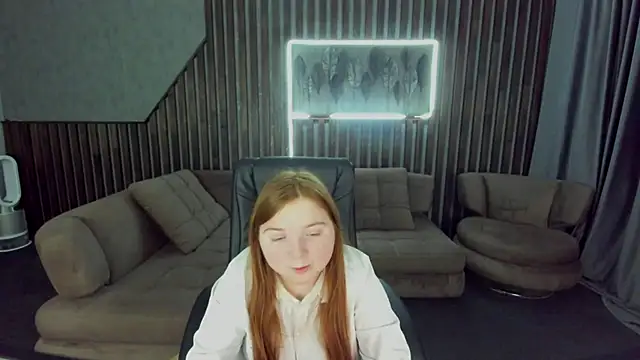 KattyRose8 online show from November 11, 2025, 6:35 am