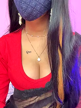 Neha18 online show from November 10, 2025, 6:56 am