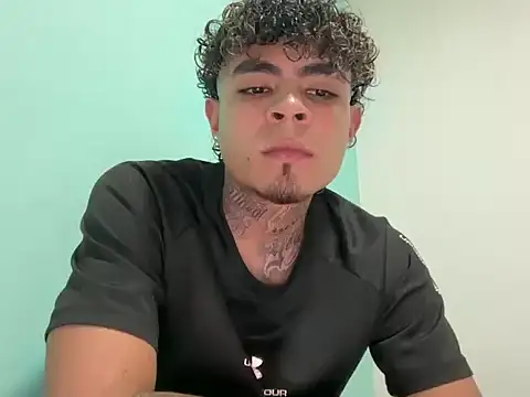 Snapshot of freyva chatting on April 3, 2026, 12:19 am freyva online show from April 3, 2026, 12:19 am