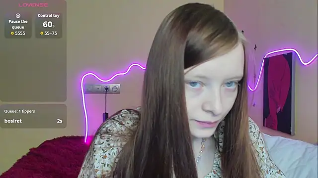 AliceHaris online show from October 8, 2025, 1:14 am