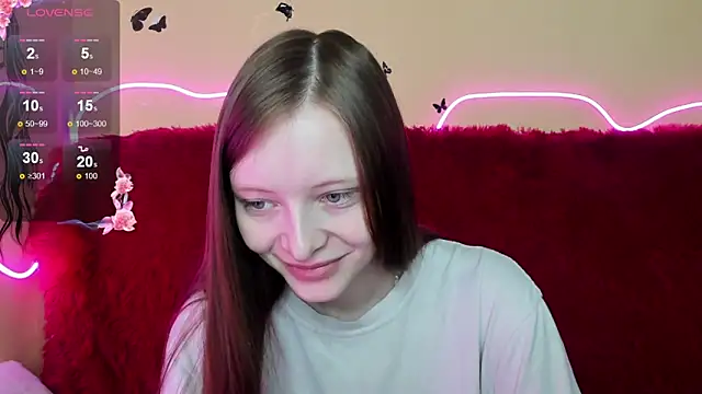 AliceHaris online show from December 20, 2025, 6:20 am