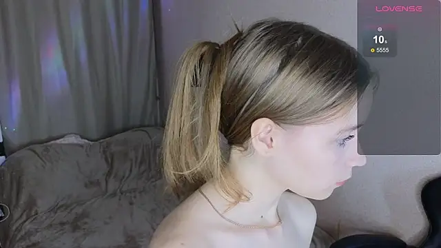 Snapshot of taddy_shy chatting on October 29, 2025, 5:36 pm taddy shy online show from October 29, 2025, 5:36 pm