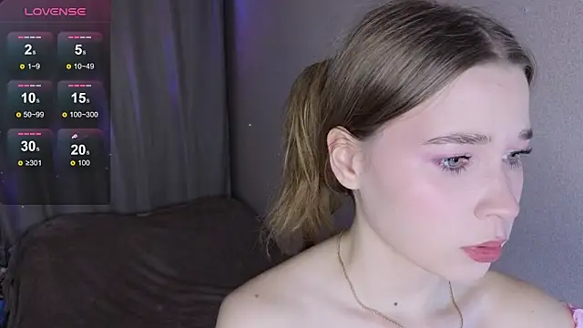 Snapshot of taddy_shy chatting on November 8, 2025, 4:40 pm taddy shy online show from November 8, 2025, 4:40 pm