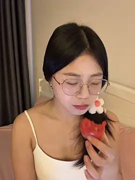 Snapshot of Ella-A9 chatting on September 13, 2025, 5:07 am Ella-A9 online show from September 13, 2025, 5:07 am