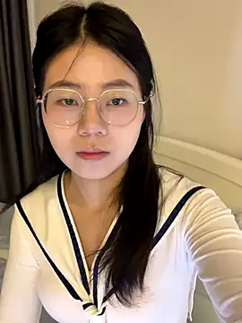 Snapshot of Ella-A9 chatting on September 24, 2025, 6:17 am Ella-A9 online show from September 24, 2025, 6:17 am