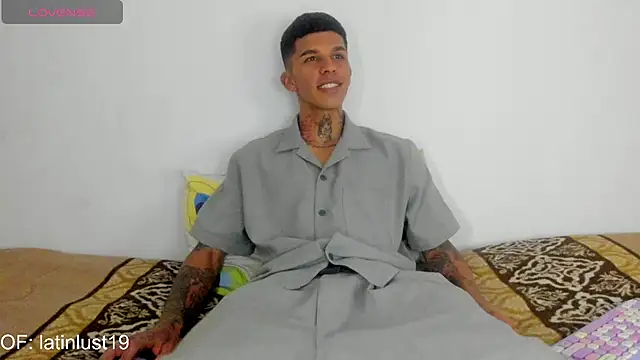 Savajelust online show from April 11, 2026, 5:17 pm