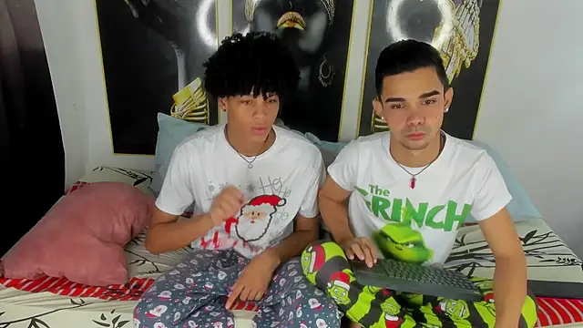 Violet Dream2 online show from December 14, 2025, 4:45 pm