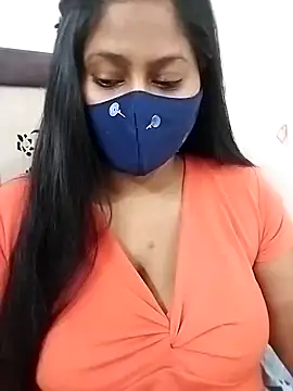 Shy Peehu online show from March 22, 2026, 5:49 pm