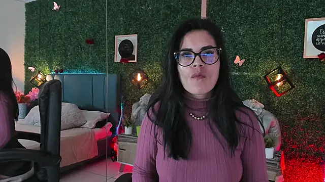 Linagh  online show from February 5, 2026, 11:37 am