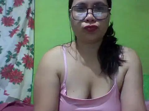 Snapshot of Bianca0516 chatting on October 28, 2025, 9:24 am Bianca0516 online show from October 28, 2025, 9:24 am