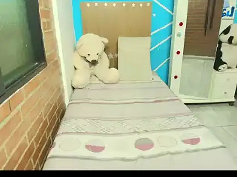 Snapshot of Ana_Fist_ chatting on March 21, 2026, 7:13 am Ana Fist online show from March 21, 2026, 7:13 am