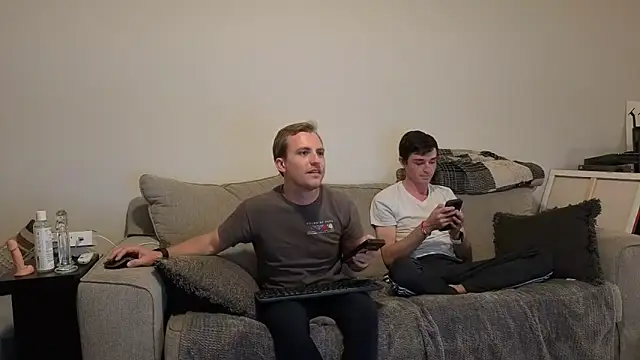 Snapshot of Drakerileyxxx chatting on March 15, 2026, 12:38 am Drakerileyxxx online show from March 15, 2026, 12:38 am