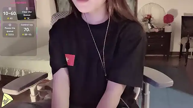 Snapshot of lulu404 chatting on December 2, 2025, 3:07 pm lulu404 online show from December 2, 2025, 3:07 pm