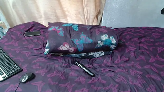 curvydarckcohocolate online show from February 28, 2026, 5:41 am