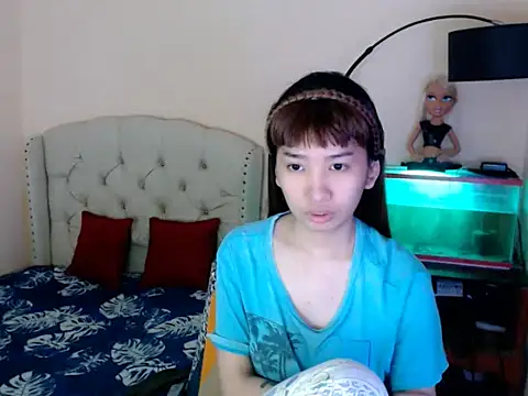 ShantalFoxxy  online show from February 18, 2026, 2:29 am