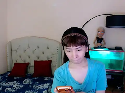 ShantalFoxxy  online show from March 9, 2026, 12:36 am