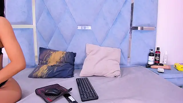 Snapshot of DaylesAndHarry chatting on September 25, 2025, 12:42 pm DaylesAndHarry online show from September 25, 2025, 12:42 pm