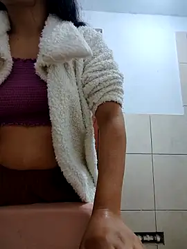 Snapshot of airamoon chatting on October 26, 2025, 10:32 am airamoon online show from October 26, 2025, 10:32 am