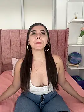 salomecute21 online show from March 24, 2026, 11:15 am