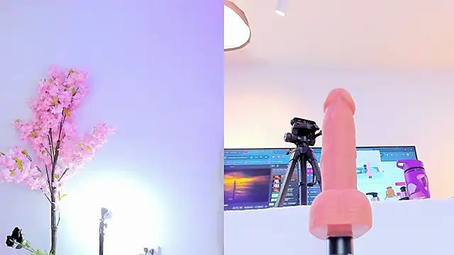 Snapshot of maily_zanss chatting on January 9, 2026, 7:37 pm maily zanss online show from January 9, 2026, 7:37 pm