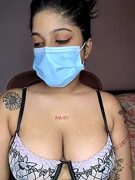 Snapshot of Saza_lklx chatting on November 10, 2025, 10:03 am Saza lklx online show from November 10, 2025, 10:03 am