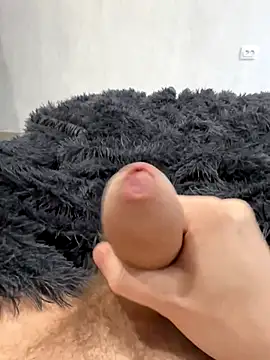 Snapshot of Apolobi chatting on October 19, 2025, 5:30 am Apolobi online show from October 19, 2025, 5:30 am