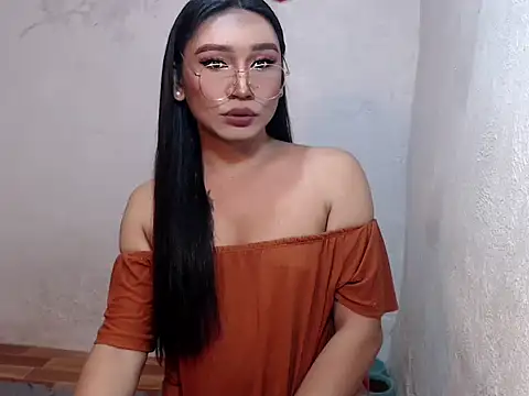 Iringitom16 online show from March 18, 2026, 4:10 pm