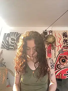 Snapshot of RavennMoonn chatting on October 28, 2025, 12:41 pm RavennMoonn online show from October 28, 2025, 12:41 pm