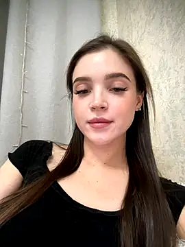 NoraGartner online show from September 13, 2025, 10:42 pm